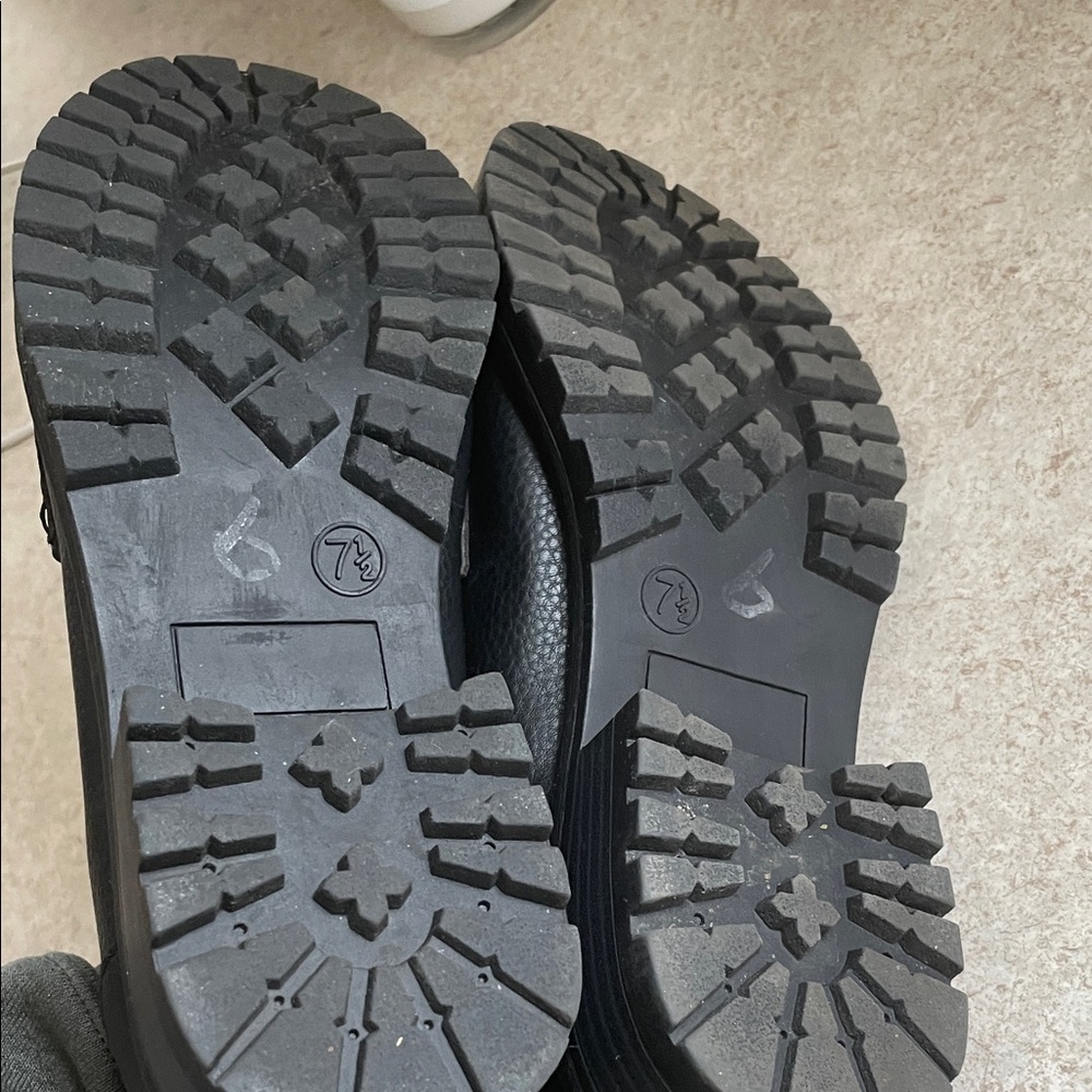 BC Footwear Black Leather Loafers - Picture 5 of 7